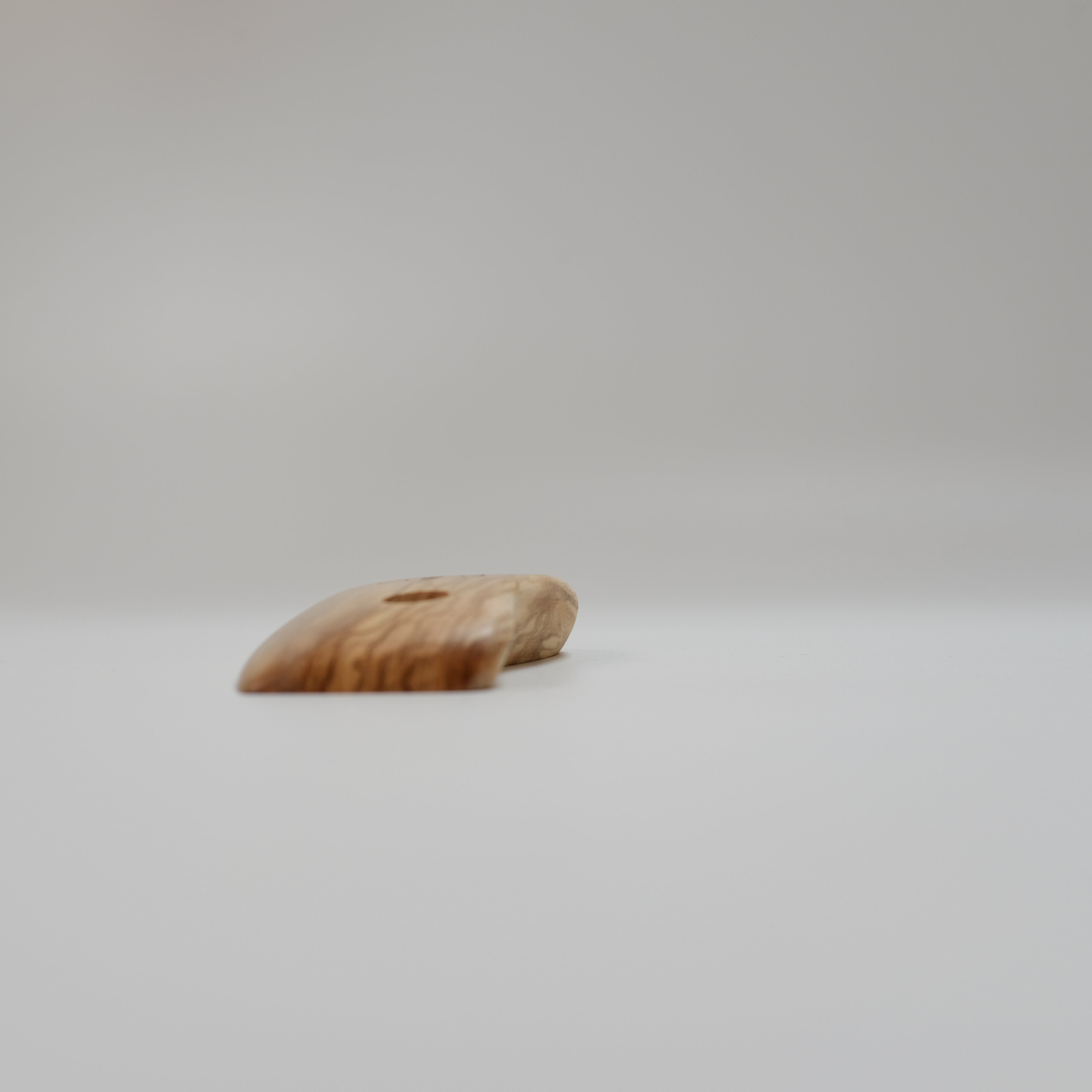 Olive Crimp V